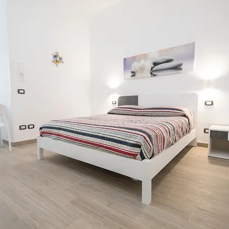 Trinacria Apartments Cefalu Exterior photo
