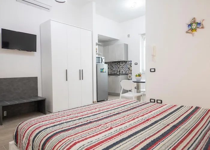 Trinacria Apartments